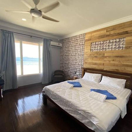 Santiri Island Resort センポルナ エクステリア 写真