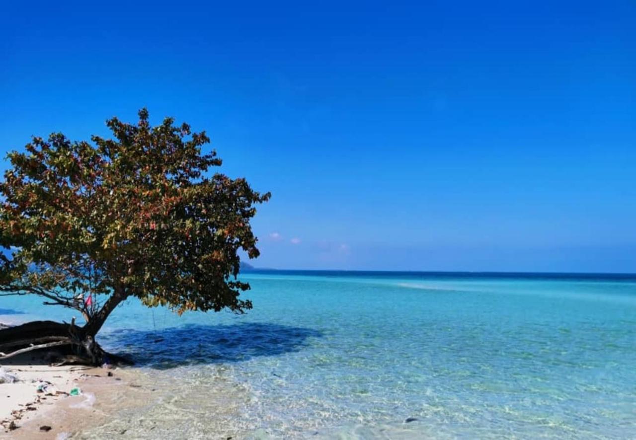Santiri Island Resort センポルナ エクステリア 写真
