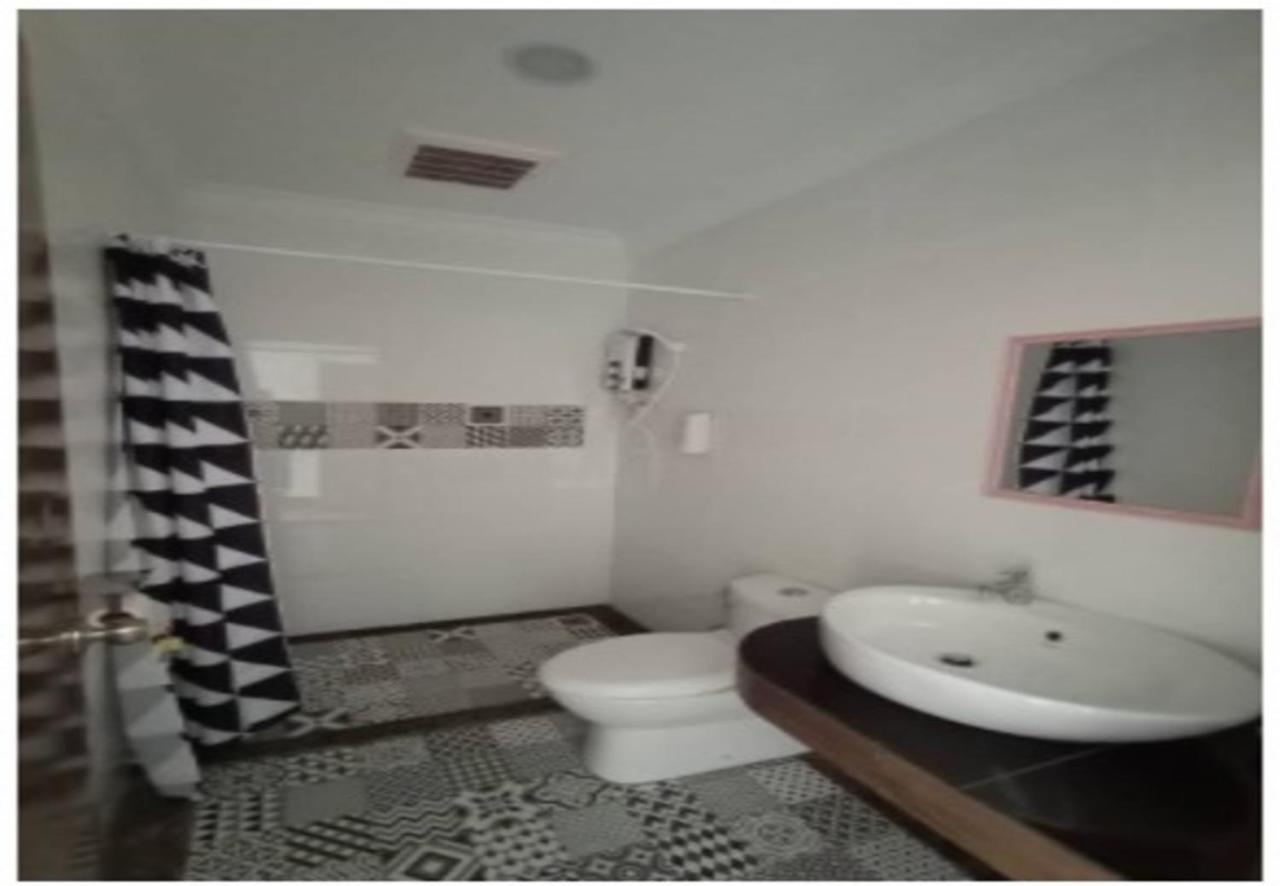 Santiri Island Resort センポルナ エクステリア 写真
