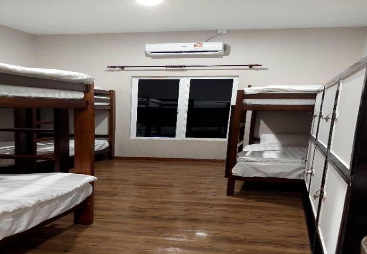 Santiri Island Resort センポルナ エクステリア 写真